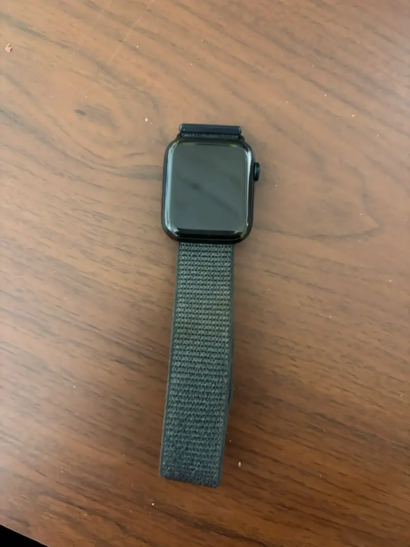 Apple Watch SE 2 44 milímetros - 1