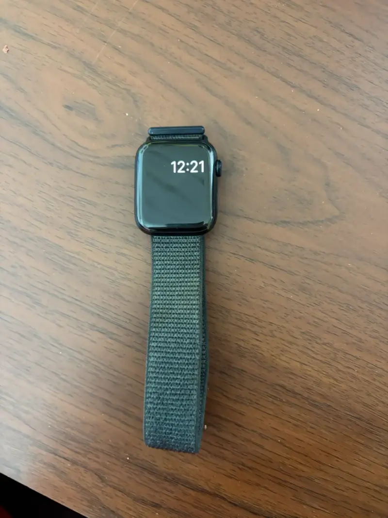 Apple Watch SE 2 44 milímetros - 4