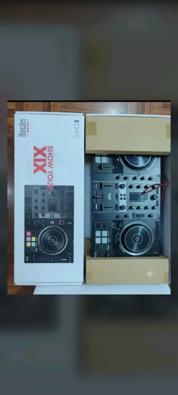 Controlador DJ Hercules DJControl Inpulse 500
