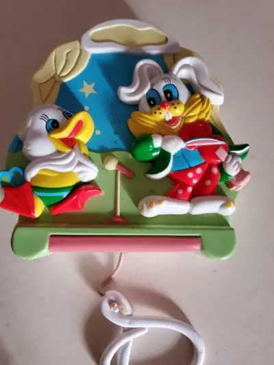 Juguete con diseño de animales - miniatura 1