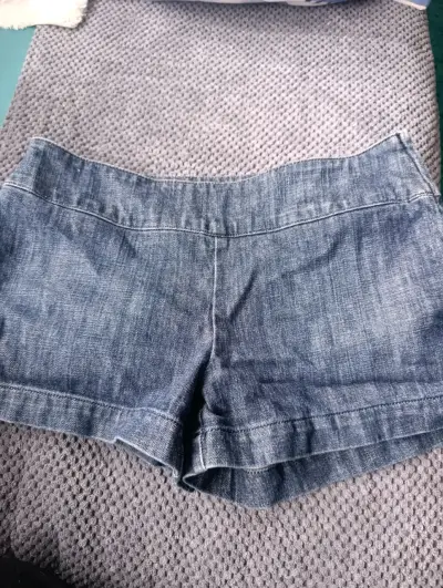Shorts de mezclilla para mujer Arden B - miniatura 1