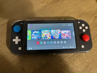 Consola portátil Nintendo Switch Lite desbloqueada - miniatura 5
