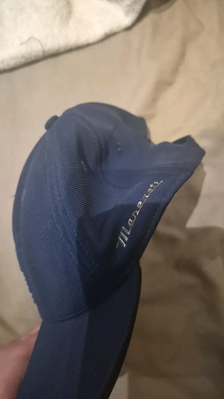 Gorra azul Maserati con logo bordado - 2