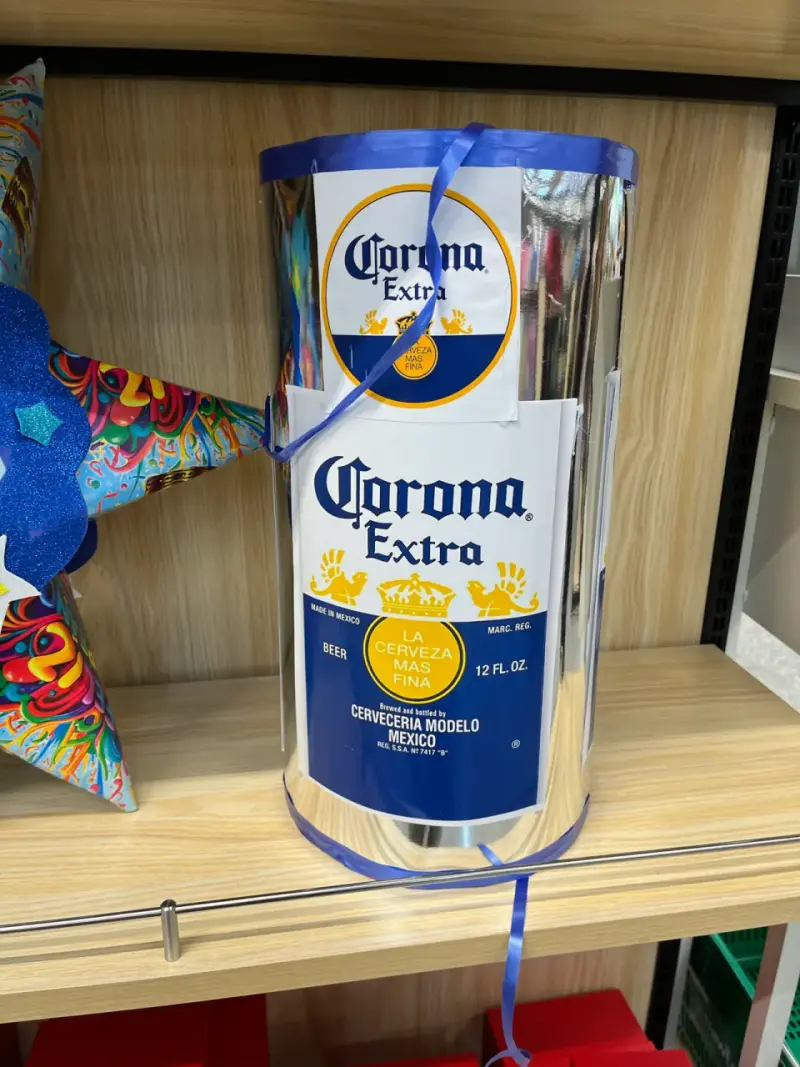 Piñata de Cerveza Corona Extra