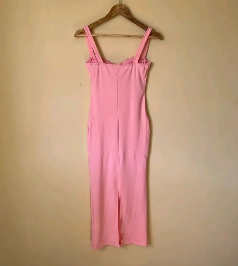 Vestido largo rosa con encaje - 2