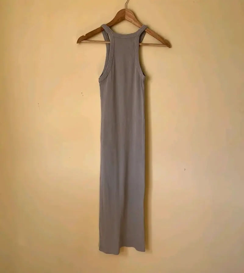 Vestido largo sin mangas beige - 2