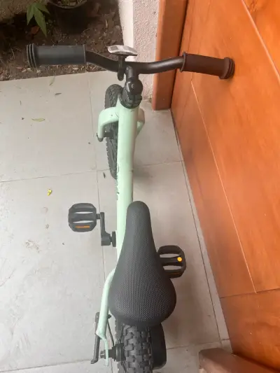 Bicicleta de equilibrio para niños Roda aro 12 - miniatura 3