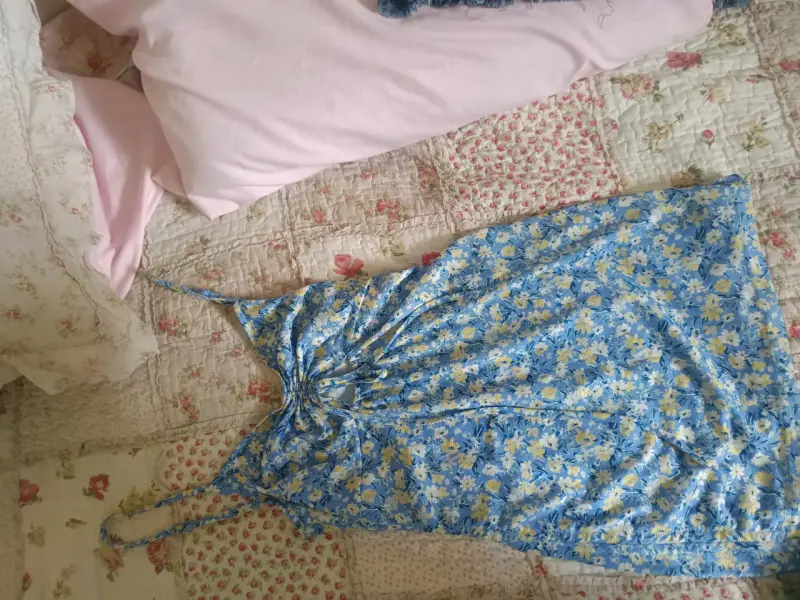 Vestido con tirantes SheIn talla M - 3