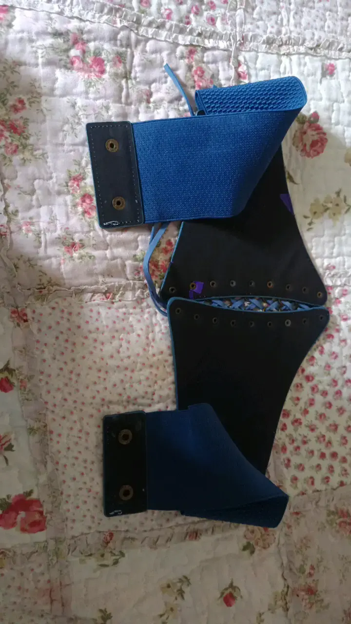 Cinturón corset de mezclilla azul con cordones - 3