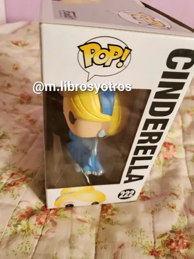 Funko Pop Cenicienta Disney 222 - miniatura 3