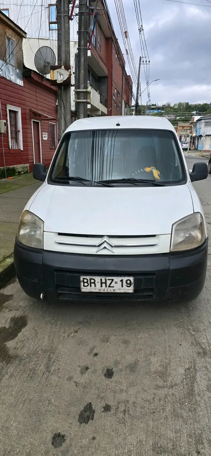 Furgón Citroën Berlingo usado en buen estado - 1