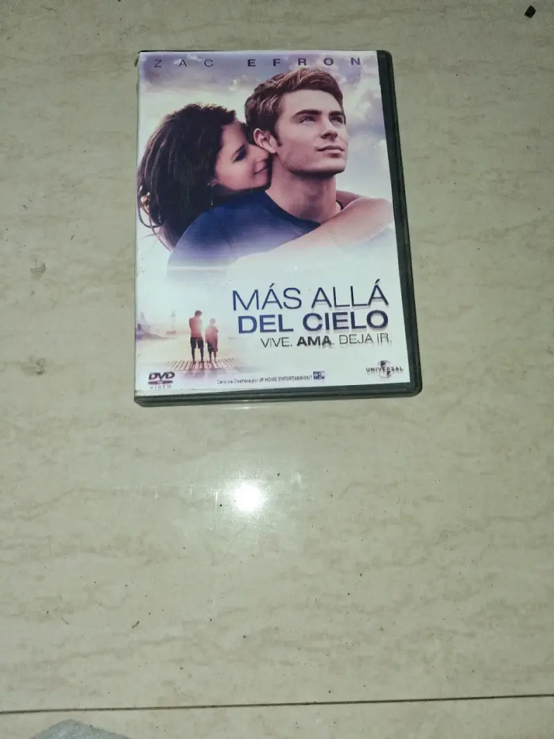 DVD Más Allá del Cielo Zac Efron