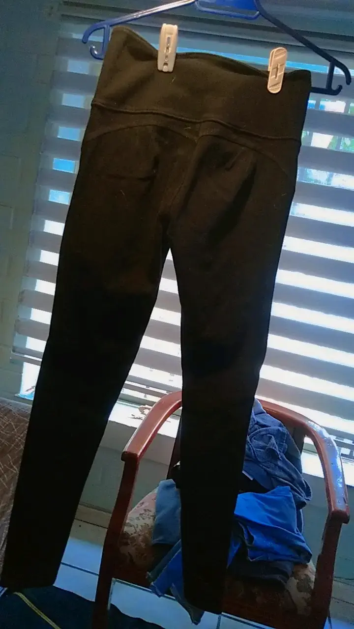 Pantalones negros talla M con diseño trenzado - 2
