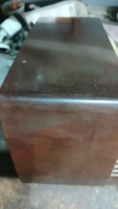 Radio antigua de madera estilo vintage - miniatura 2