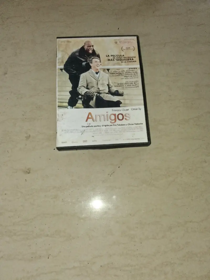 DVD Amigos comedia francesa
