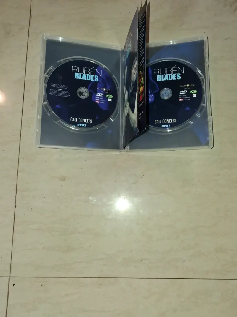 DVD Rubén Blades Cali Concert 2 Discos - 2