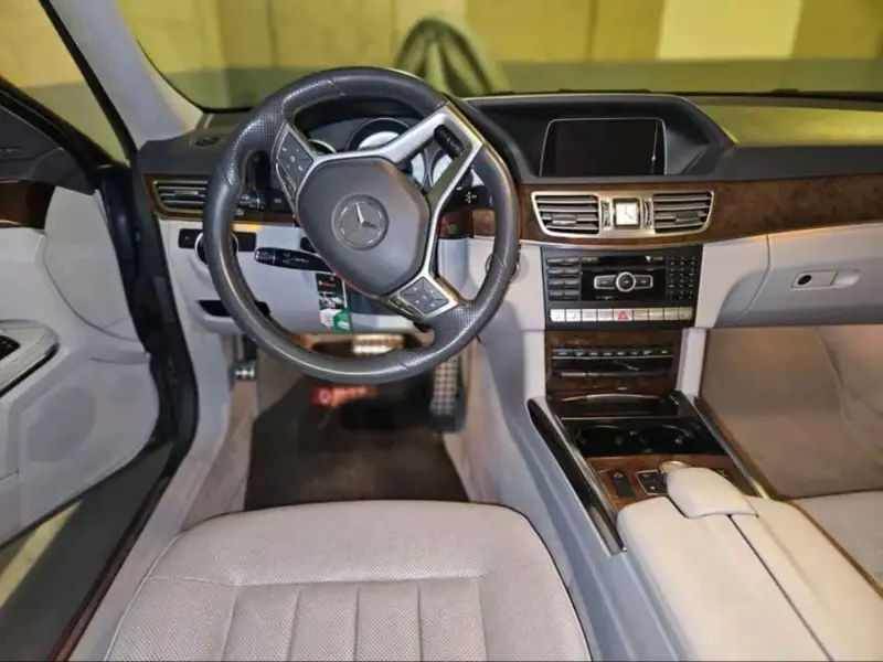 2013 Mercedes-Benz e 500 v8 biturbo - 3