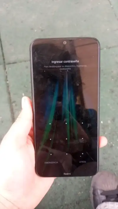 Smartphone Redmi con cámara cuádruple - miniatura 4