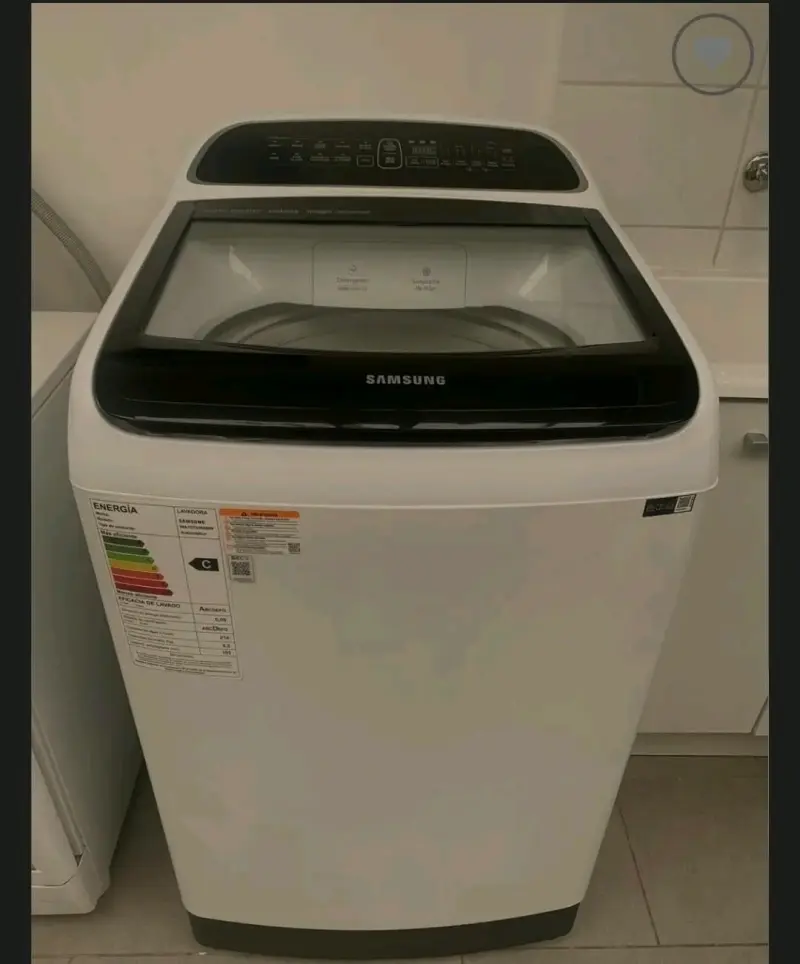 Lavadora Samsung con tecnología Wobble y Magic Dispenser - 1