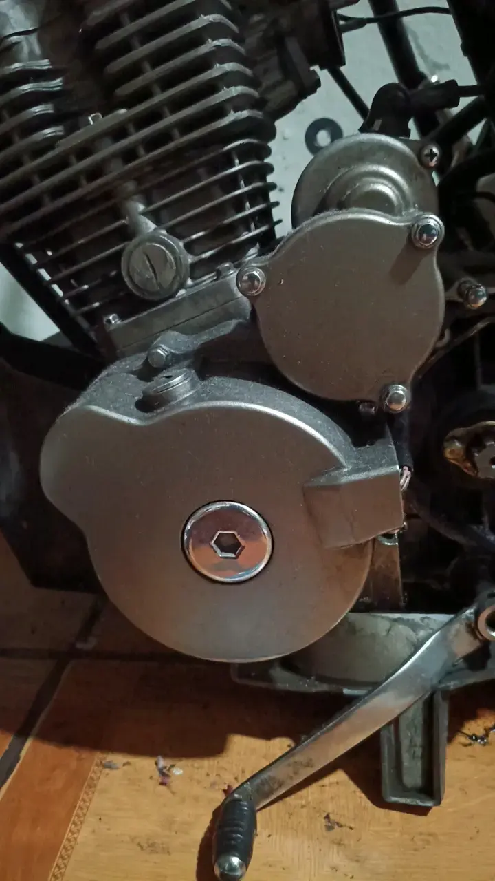 Motor de motocicleta usado en buen estado