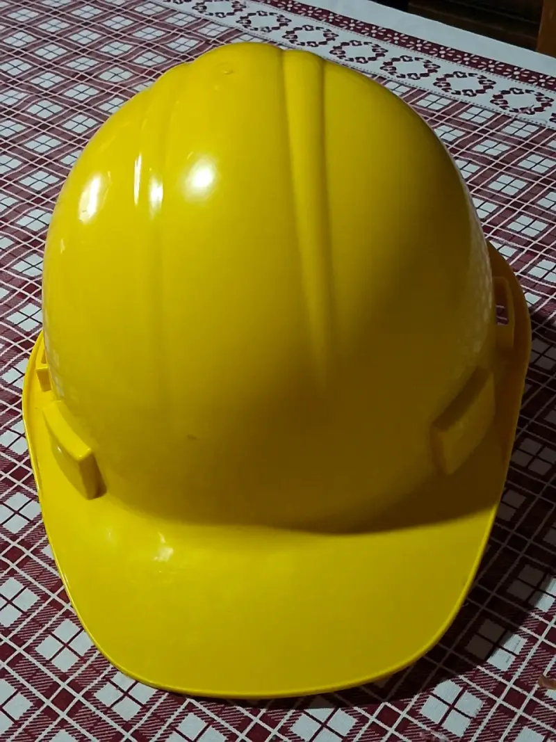 Cascos de seguridad amarillo y azul para construcción - 1