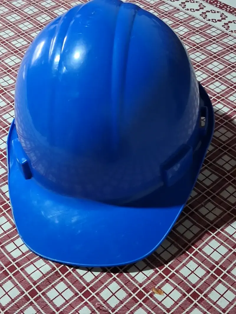 Cascos de seguridad amarillo y azul para construcción - 2