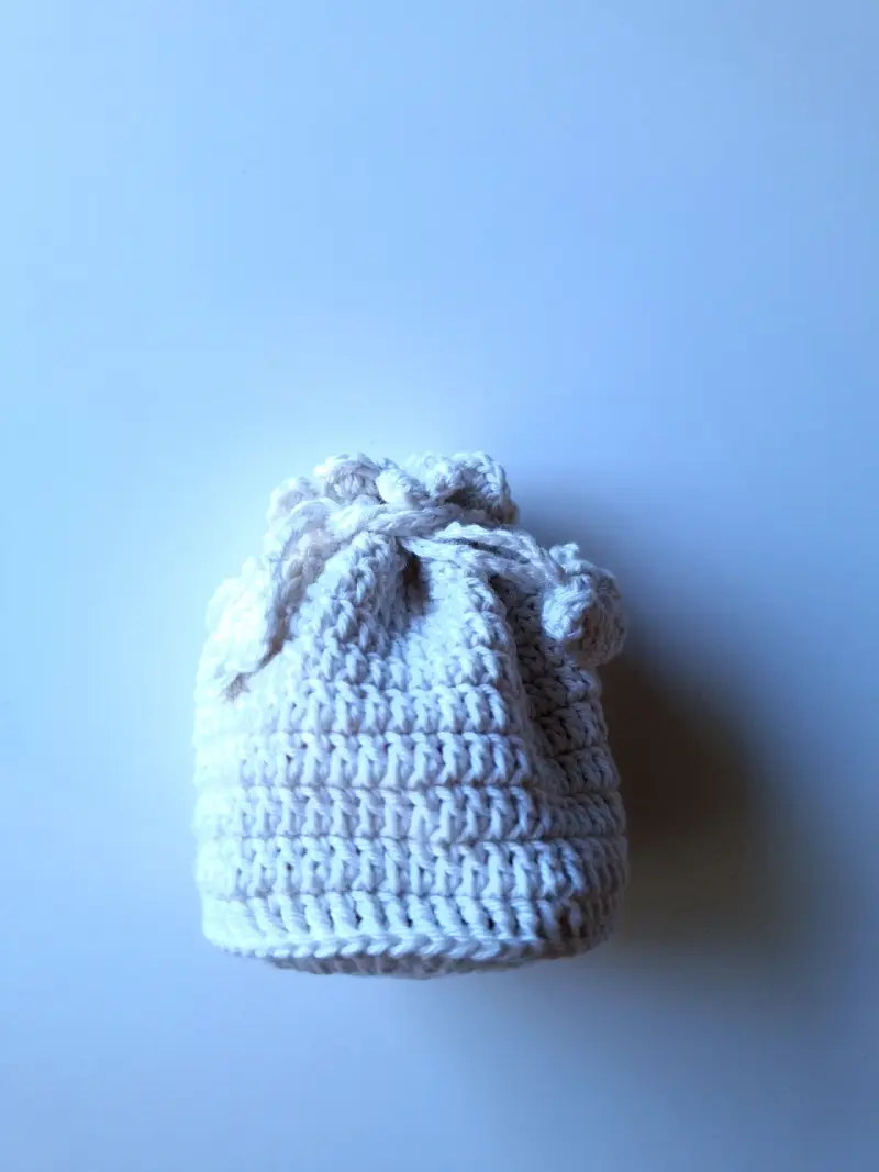 Bolsa de crochet blanca hecha a mano - 3