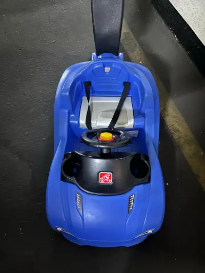 Auto de paseo/correpasillos Step2 azul - miniatura 1