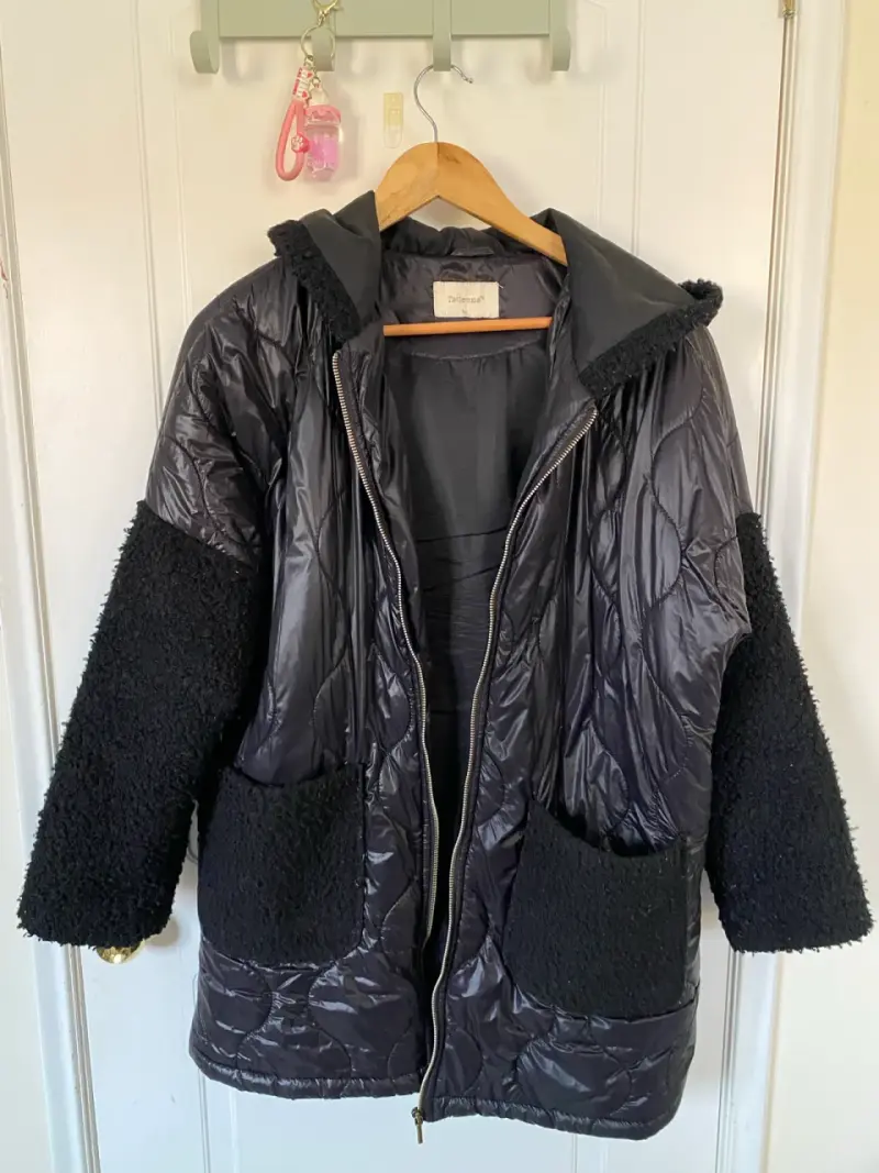 Chaqueta acolchada con capucha Tatienne - 3