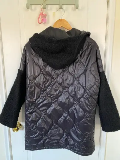 Chaqueta acolchada con capucha Tatienne - miniatura 4
