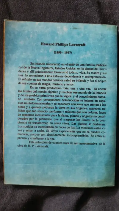 Libro En Las Montañas Alucinantes de H.P. Lovecraft - miniatura 2