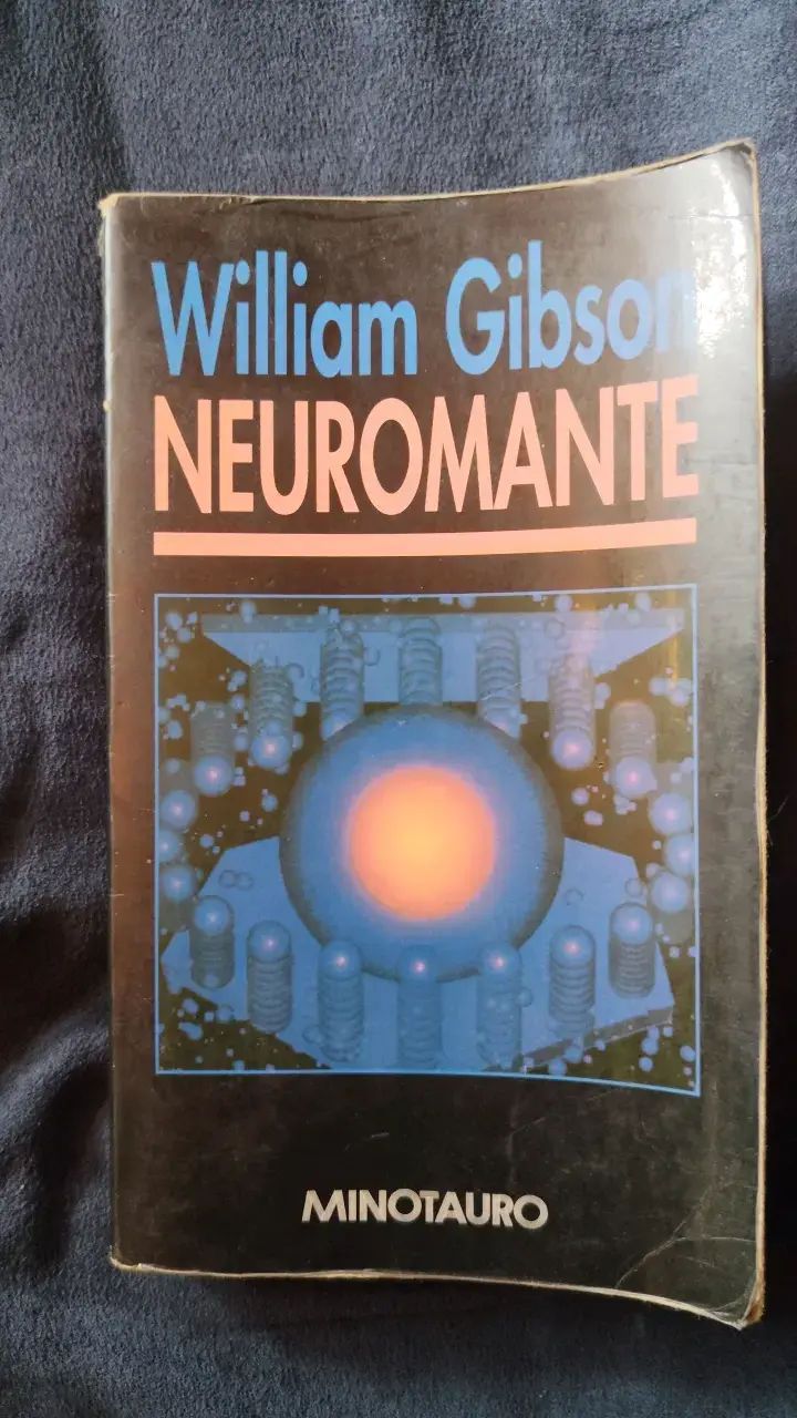 Libro Neuromante de William Gibson en español - 1