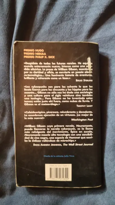 Libro Neuromante de William Gibson en español - miniatura 2