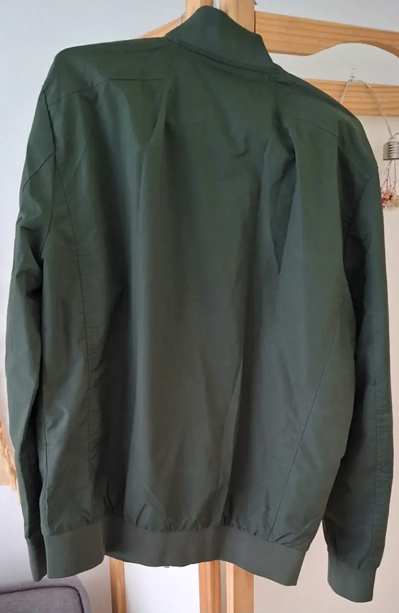 Chaqueta verde para hombre con cierre - 2