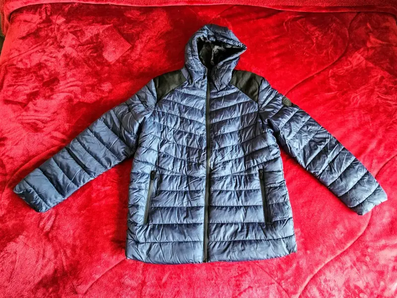 Chaqueta acolchada Perry Ellis hombre talla M - 1