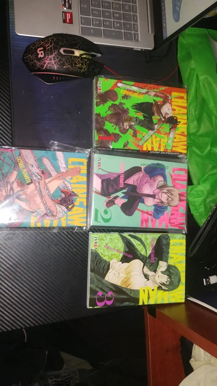 mangas Chainsaw Man de Ivrea 1, 2, 3 y 8