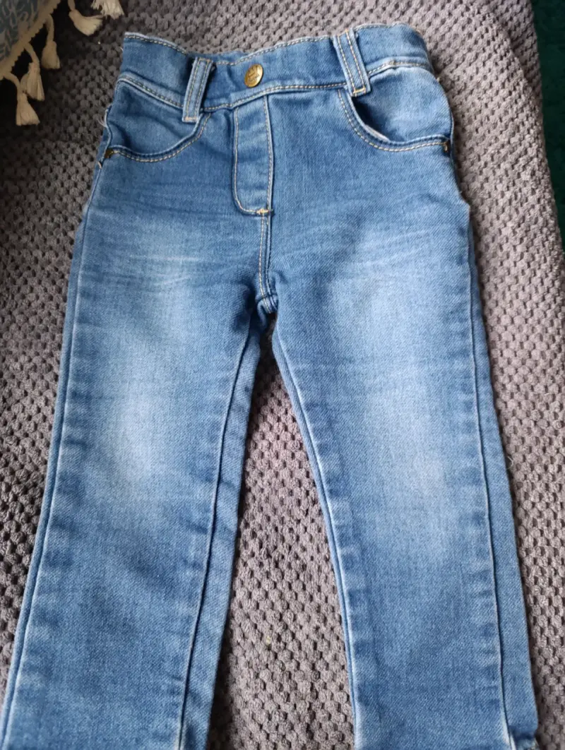 Jeans de mezclilla para niña talla 12 a 18 meses - 1