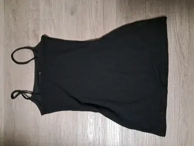Vestido negro sin mangas para mujer - miniatura 2