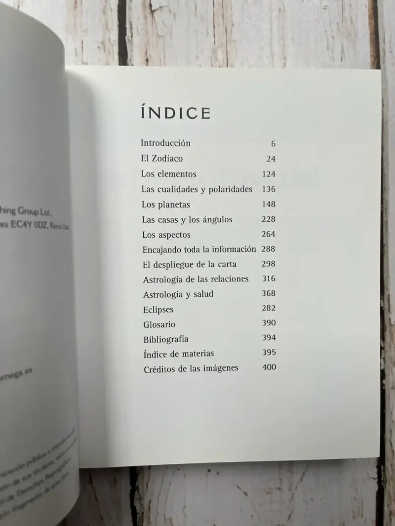 Libro La Biblia de la Astrología de Judy Hall - 4
