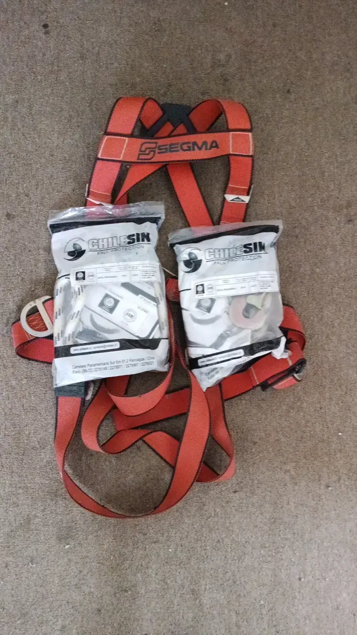 Arnés de seguridad Segma con kit de protección ChileSik