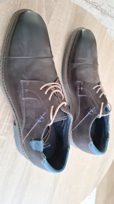 Zapatos de vestir para hombre en buen estado - miniatura 2