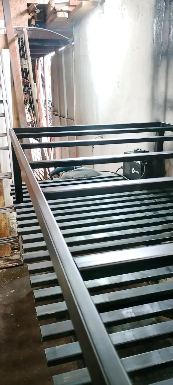 Base de cama de metal - 3