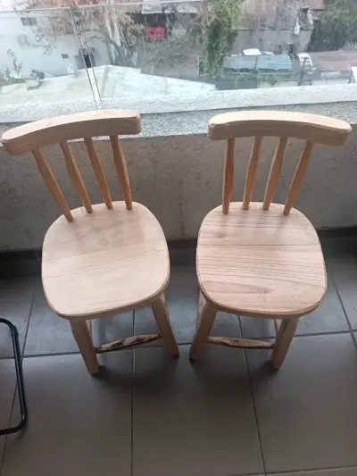 Par de sillas de madera estilo rústico - miniatura 1