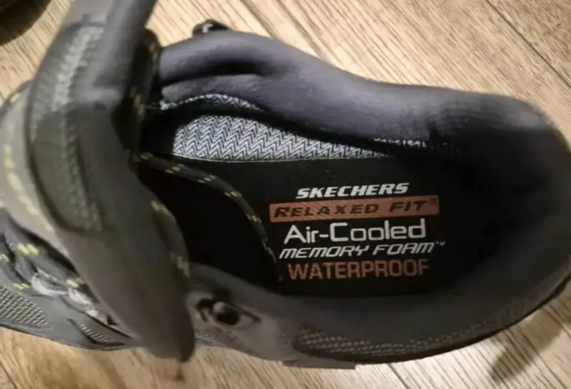 Zapatillas Skechers para hombre impermeables gris - 3