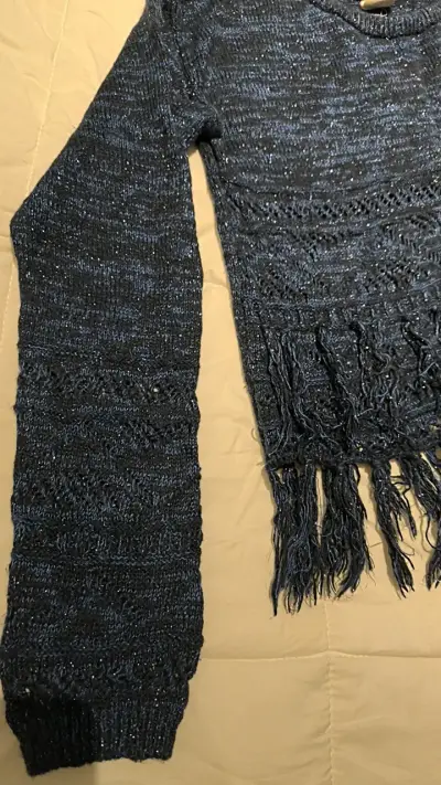 Suéter crop top mujer con flecos azul oscuro Shine - miniatura 5