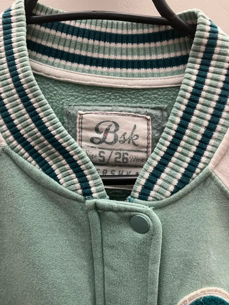 Chaqueta estilo varsity Bsk - 3
