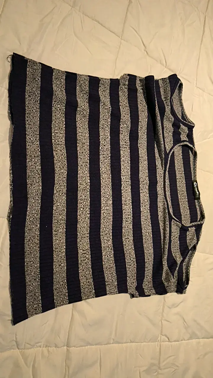 Polera de rayas azul y gris para mujer con hombro - 3