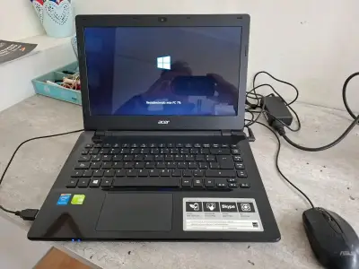Laptop Acer Aspire 14" |Intel Pentium / 4GB RAM - miniatura 1