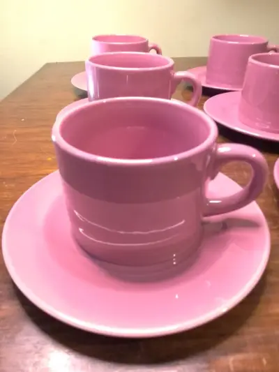 Juego de 6 tazas de cerámica rosa con platos - miniatura 3