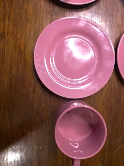Juego de 6 tazas de cerámica rosa con platos - miniatura 4